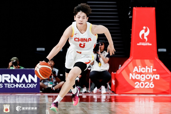 三分13中0！媒体人：中国女篮完全没看到万次投篮的效果 外线失准